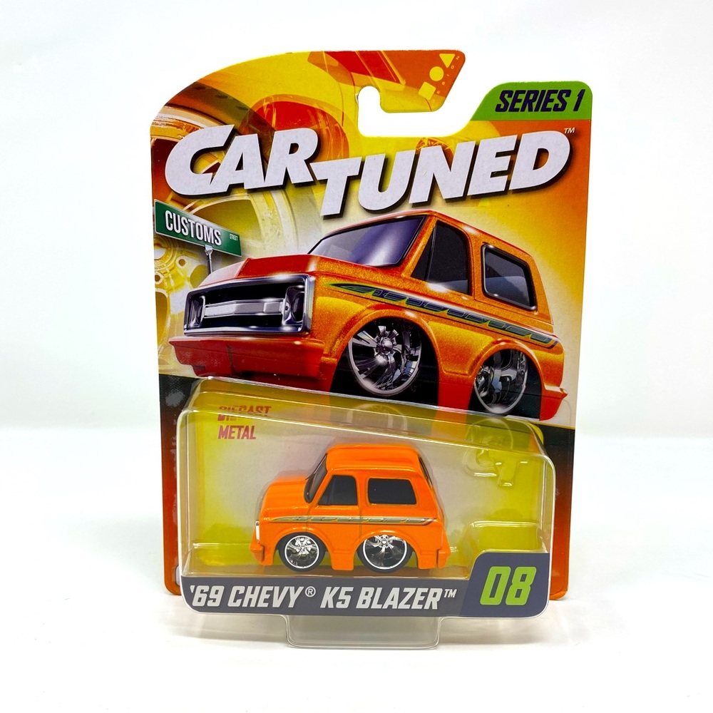 2024 MGA Entertainment Car Tuned Series 1 - '69 Chevy K5 Blazer #08 NEW